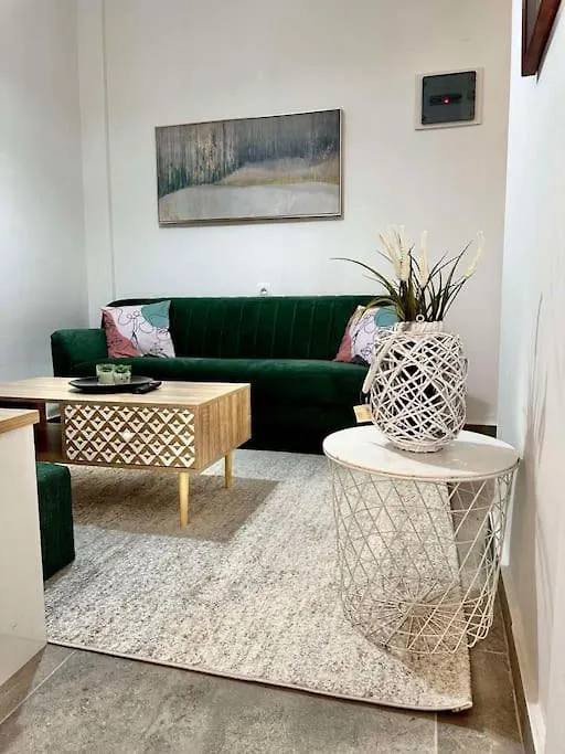 The Lux Apartment Vol.2 Thessaloniki 0*,